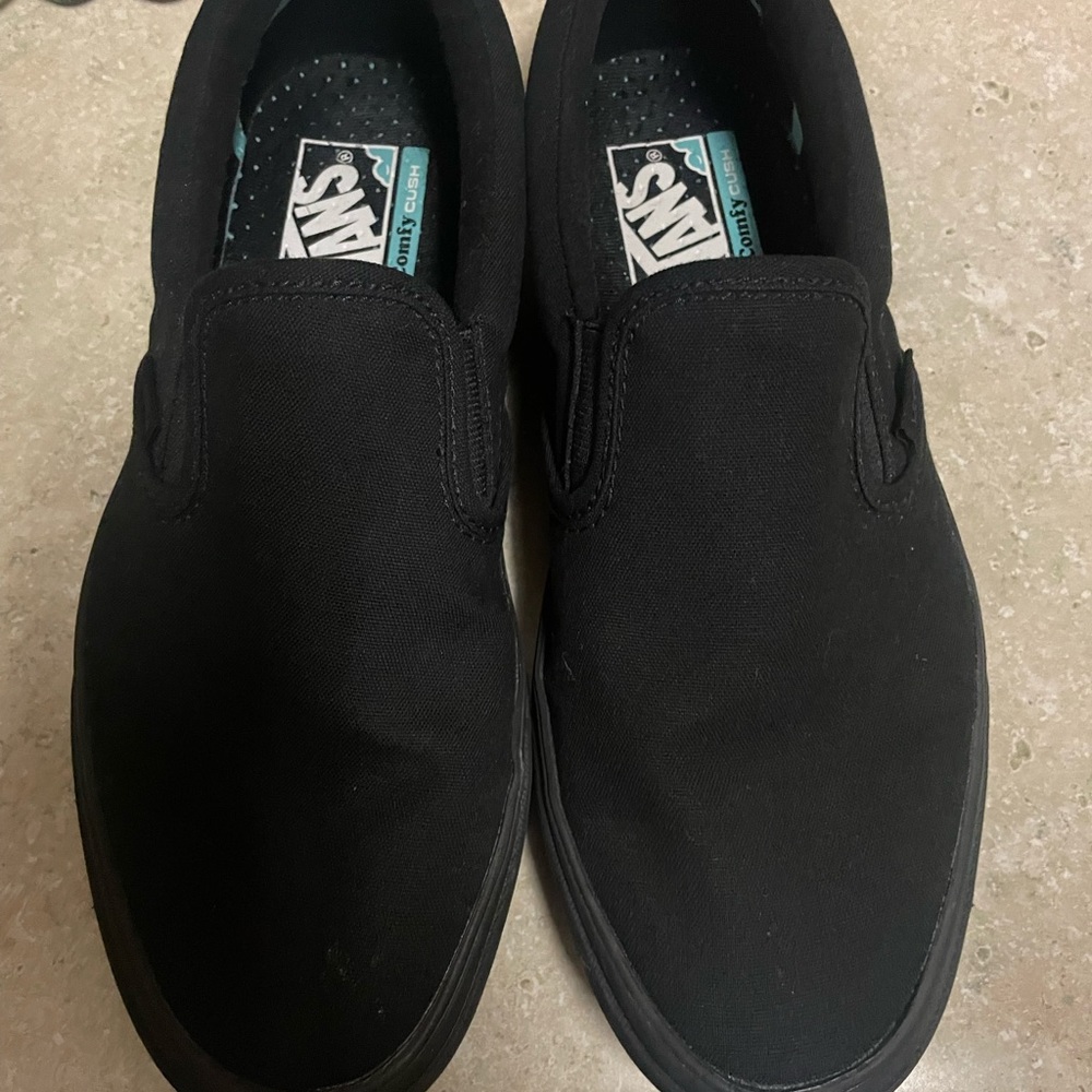 Women’s Vans Comfy Cush size 8.5